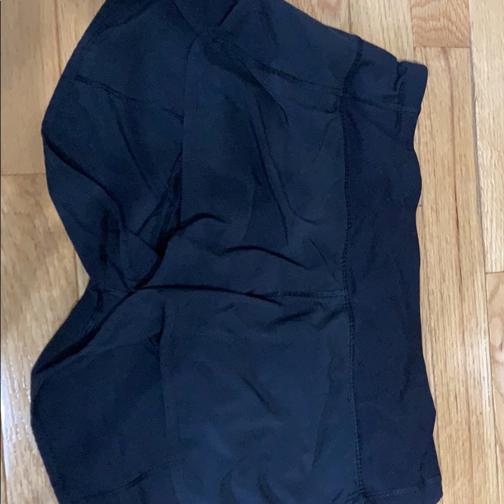 Black lululemon speed up shorts size 6